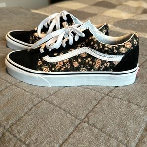 Vans Old School with floral pattern. Ladies 7.5